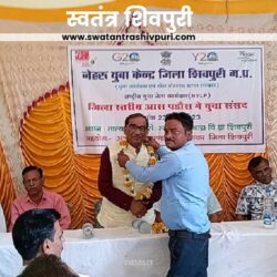 सरकार की योजनाओं पर चर्चा का सशक्त माध्यम है युवा संसद : प्रह्लाद भारती swatantra-shivpuri-280