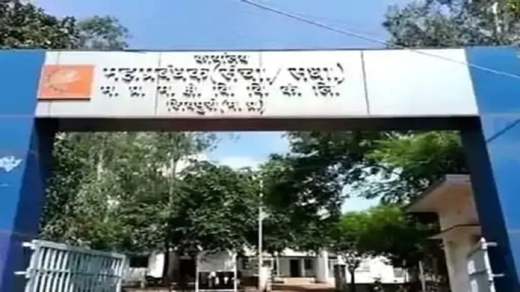 swatantra shivpuri 28