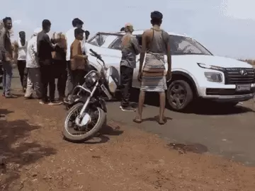 1000838859